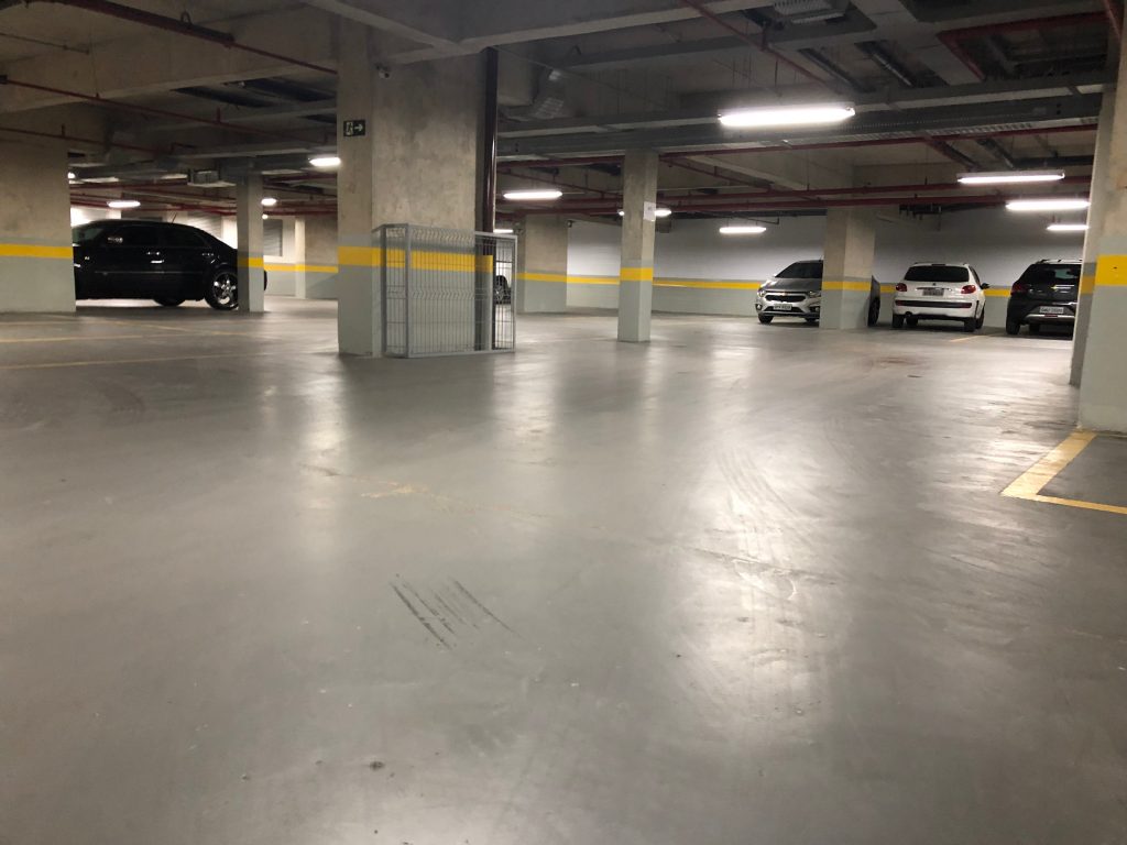 Estúdio audiovisual em Brasília - estacionamento-para-clientes-estudio-3-lados%